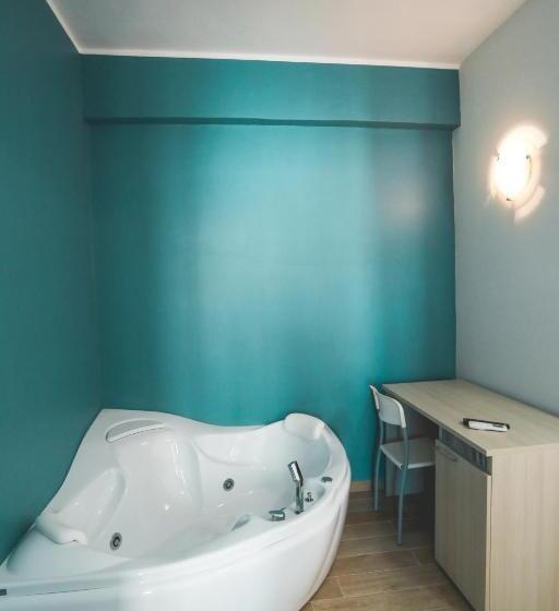 バスタブ付きスタンダードルーム, Il Viaggiatore Via Rimini Serapo