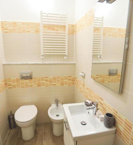 スタンダードルーム, Il Viaggiatore Via Rimini Serapo