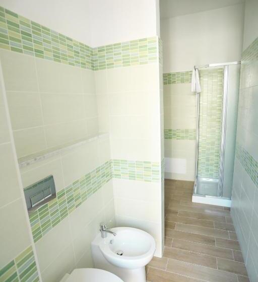 コンフォートトリプルルーム, Il Viaggiatore Via Rimini Serapo