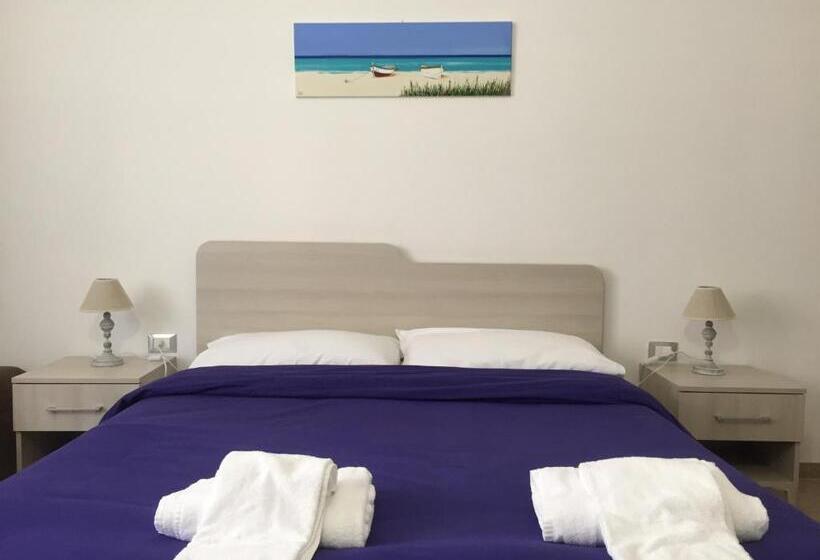 コンフォートトリプルルーム, Il Viaggiatore Via Rimini Serapo