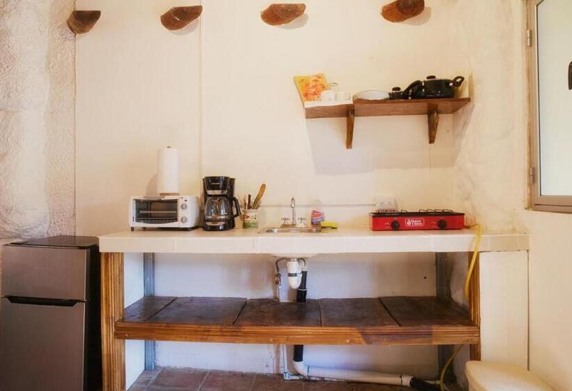 شقة غرفة واحدة, Casas Mal Pais