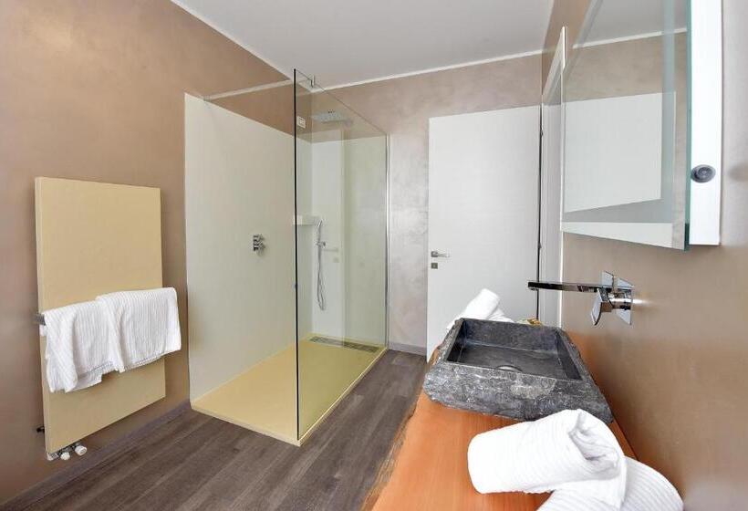 Апартаменты 2 Спальни, Primavera Apartmentsuites