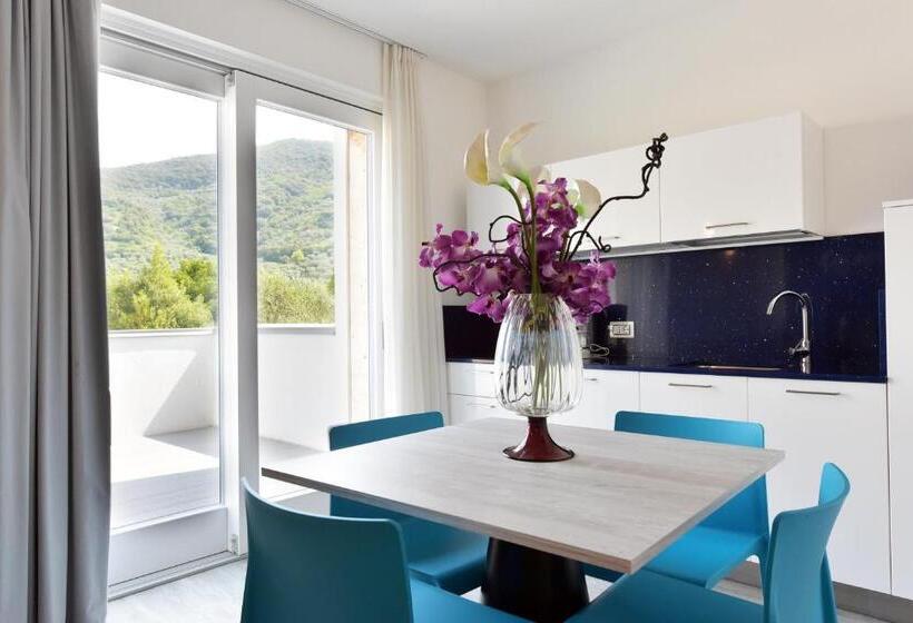 带1个卧室的高级公寓, Primavera Apartmentsuites