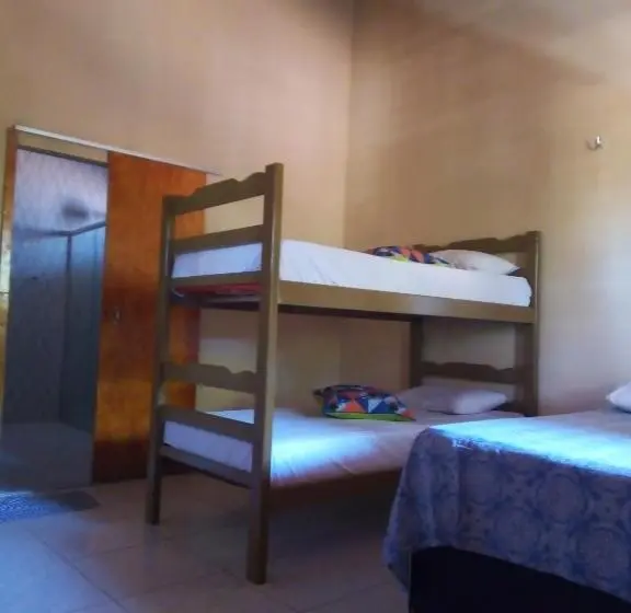 اتاق ساده سه‌ نفره, Apartamento Florence