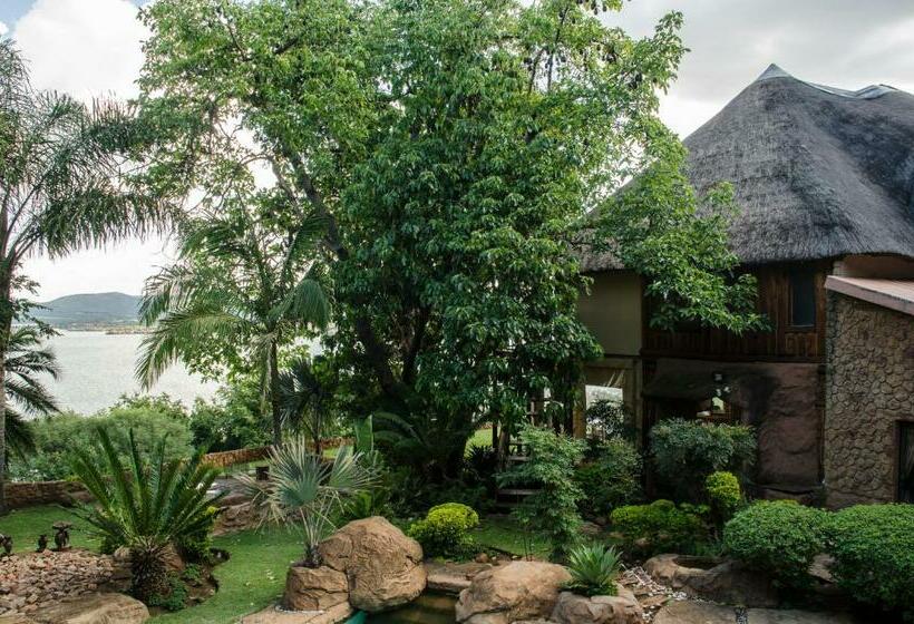 스탠다드 룸 킹사이즈 침대, Hartbeespoortdam Lodge