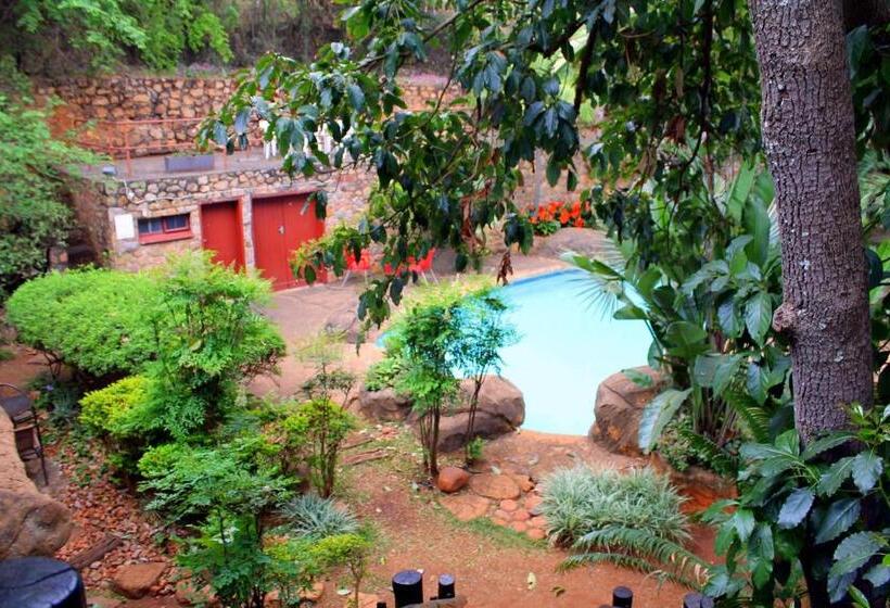 חדר דלוקס עם מרפסת, Hartbeespoortdam Lodge