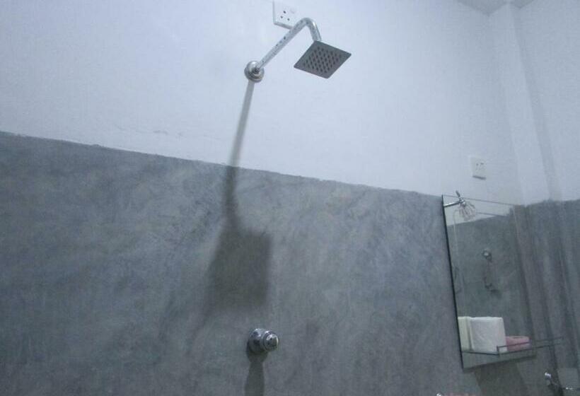 스탠다드 룸, Jungle Guest ,mirissa