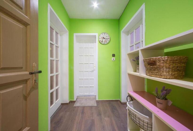 Quarto standard, Peter Pan House