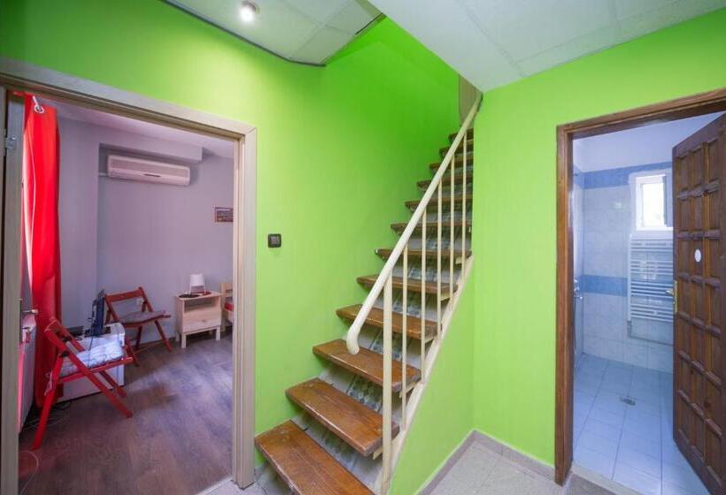 Quarto standard, Peter Pan House