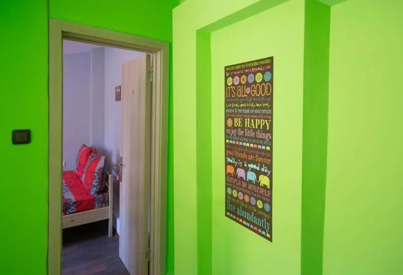 Standardzimmer Geteiltes Bad, Peter Pan House