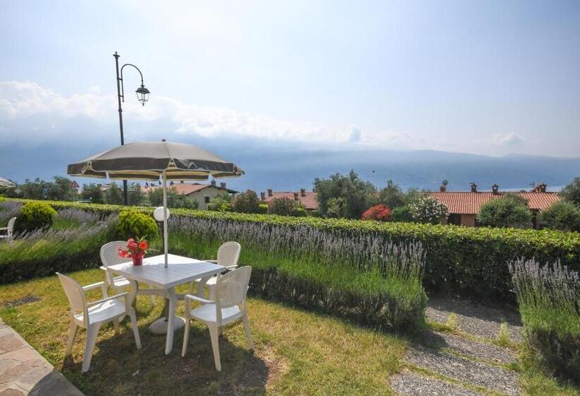 1 Bedroom Apartment Lake View, Residence Calap