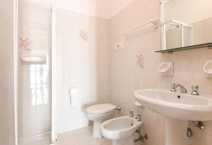 1 Bedroom Apartment Lake View, Residence Calap