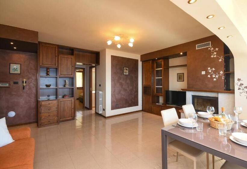 1 Bedroom Penthouse Apartment, Residence Calap