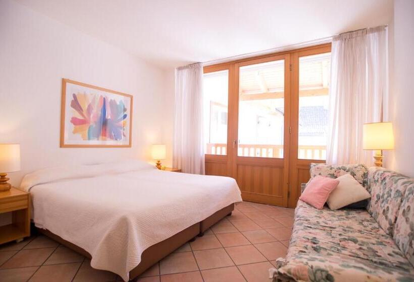 标准工作室, America Apartments