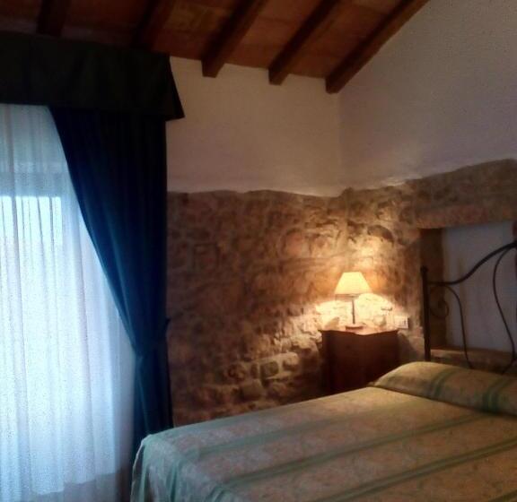 غرفة قياسية, Case Cordovani