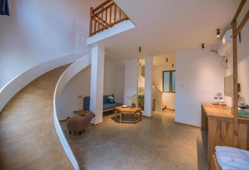 Family Room, Huangshan Xidi Shang De Tang