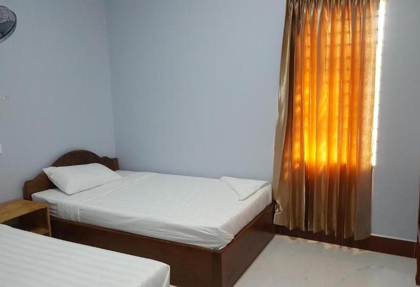 غرفة قياسية ثلاثية, Kampongbay Makeng Ii Guesthouse