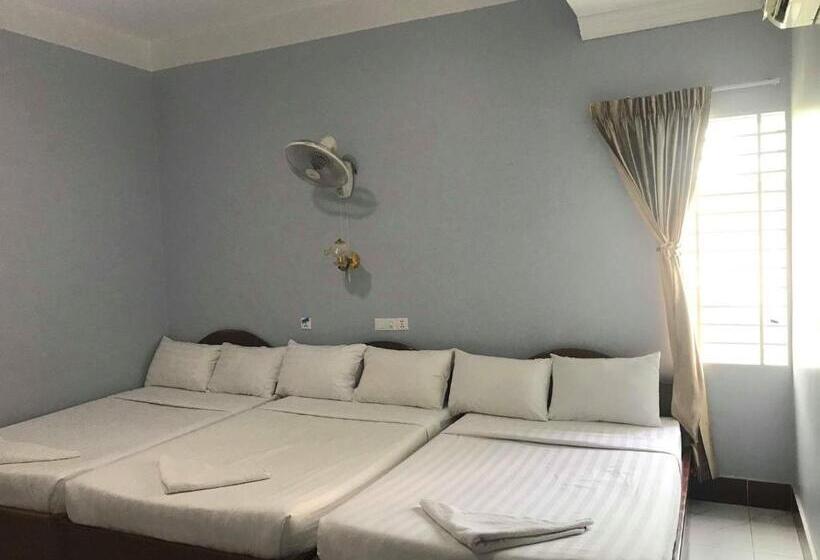 غرفة قياسية رباعية, Kampongbay Makeng Ii Guesthouse