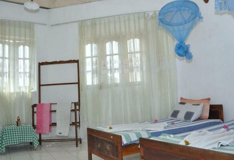 이코노미 룸, Marshal Beach Guesthouse