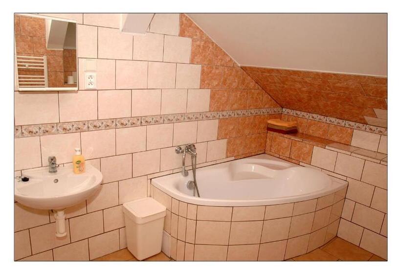 3 Bedroom Suite, Penzion Daniela