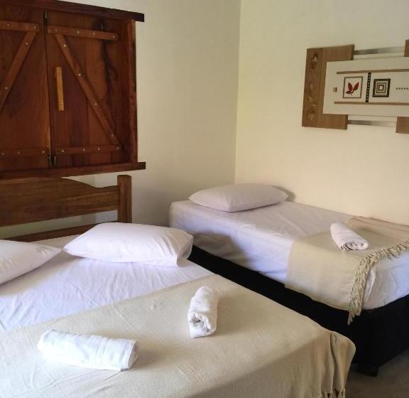 バルコニー付きスタンダードトリプルルーム, Pousada Das Estrelas