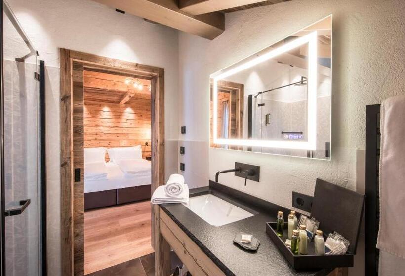 חדר דלוקס, Rifugio Salei