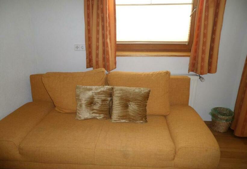 חדר סטנדרט עם מרפסת, Hofer Stubn