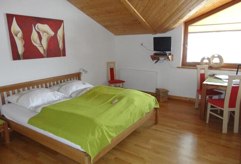 חדר סטנדרט, Hofer Stubn