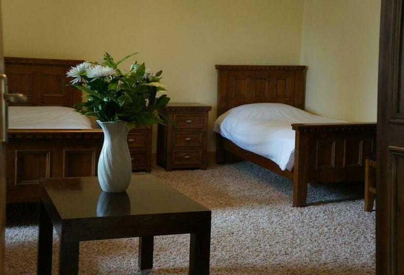 غرفة عائلية, Jacksons Restaurant And Accommodation