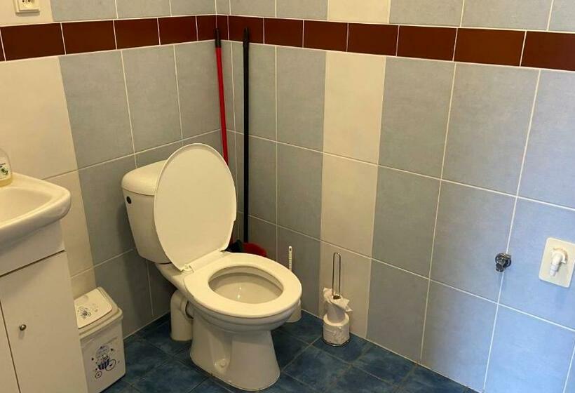 Апартаменты 3 Спальни, Penzion Bamako