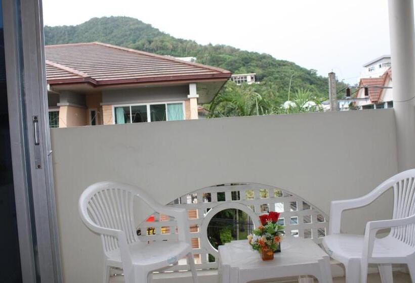 Номер Deluxe, Phuket Racha Kata Homestay