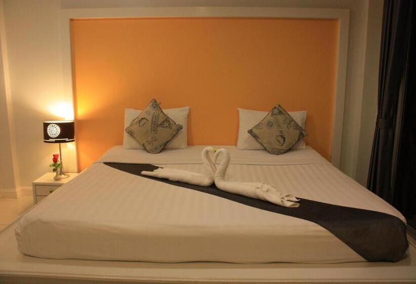 Номер Deluxe, Phuket Racha Kata Homestay