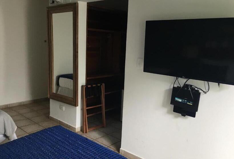 4인용 스탠다드 룸, Pousada Montão Do Trigo Juquehy