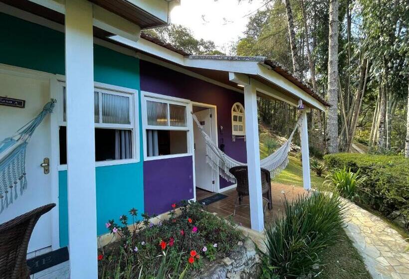 샬레, Pousada Refúgio Das Aves