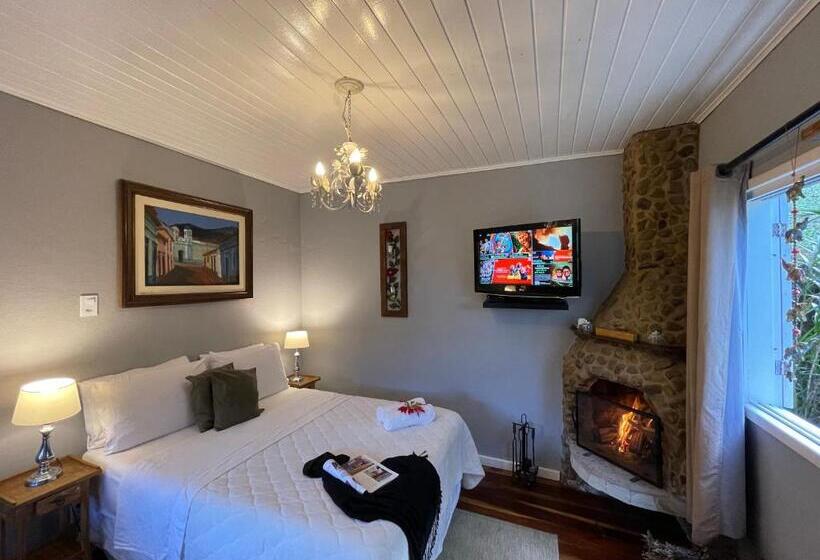 샬레, Pousada Refúgio Das Aves