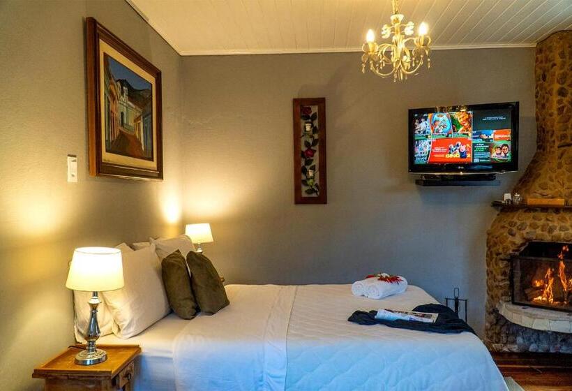 샬레, Pousada Refúgio Das Aves