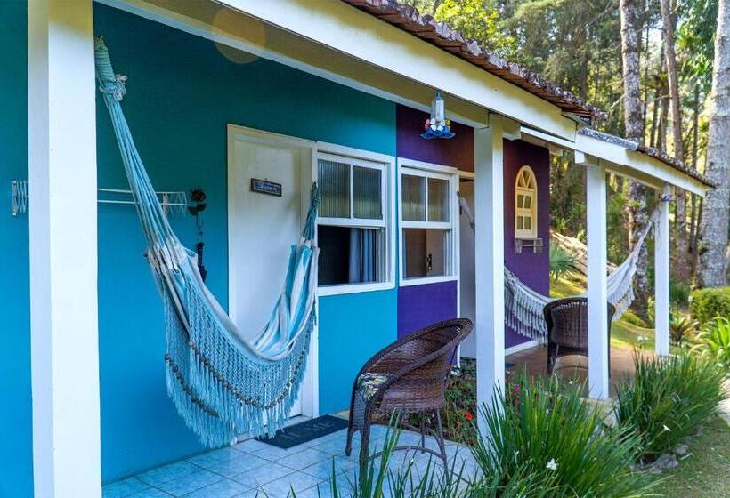 샬레, Pousada Refúgio Das Aves