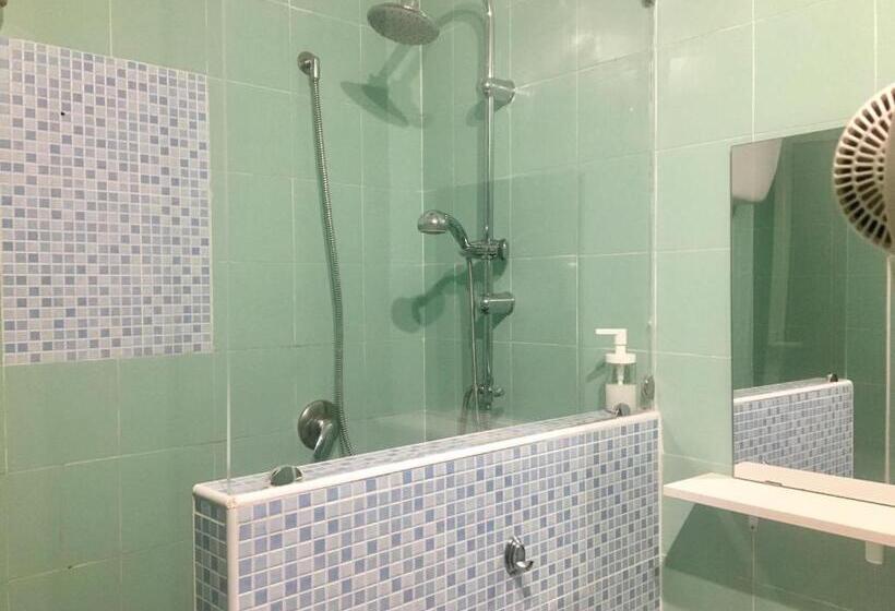 اتاق لوکس با بالکن, Vesuview Guest House Near The Ruins