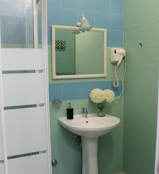 اتاق لوکس با بالکن, Vesuview Guest House Near The Ruins