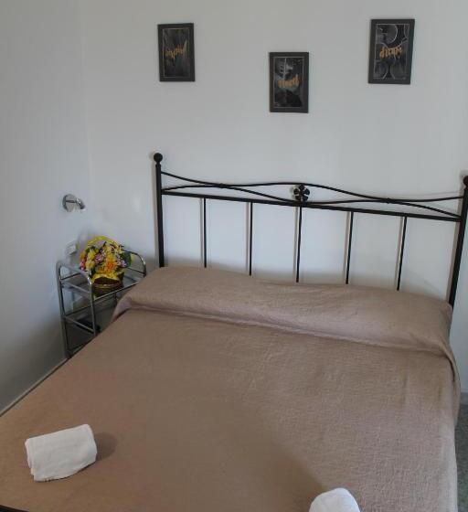 اتاق لوکس با بالکن, Vesuview Guest House Near The Ruins