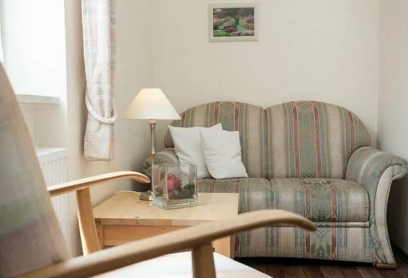 Huoneisto 1 Makuuhuone, Pension Haus Brieden