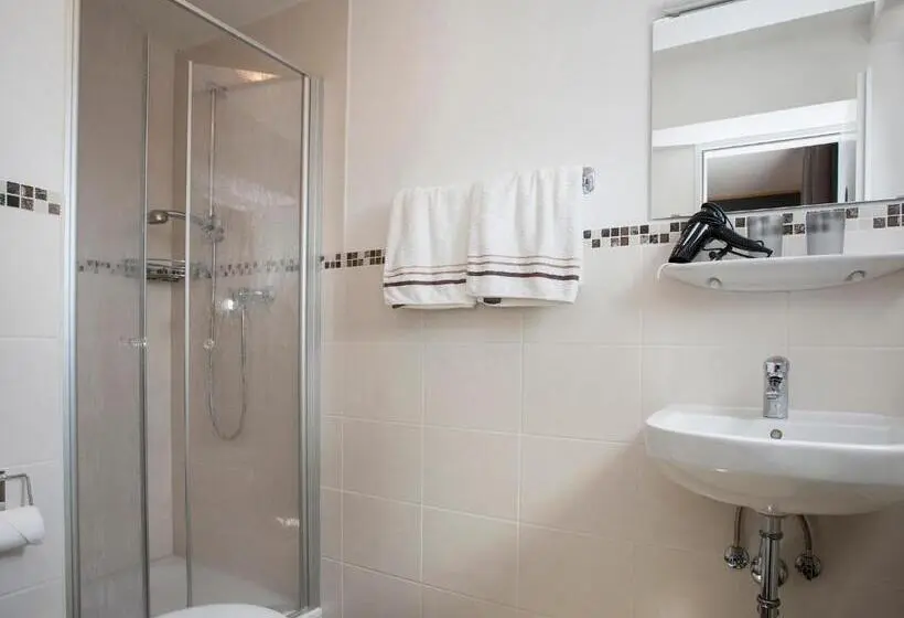 Economy-huone, Pension Haus Brieden