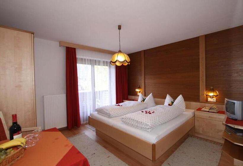 标准间带阳台, Pension Holzmann