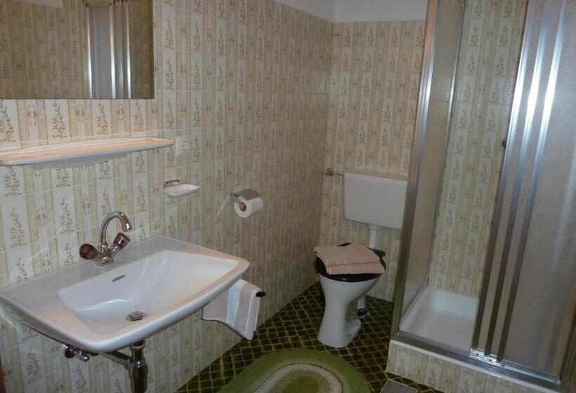 标准间带阳台, Pension Holzmann