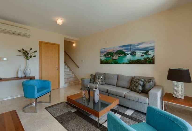 Villa 2 Quartos, Aphrodite Hills Rentals   Junior Villas