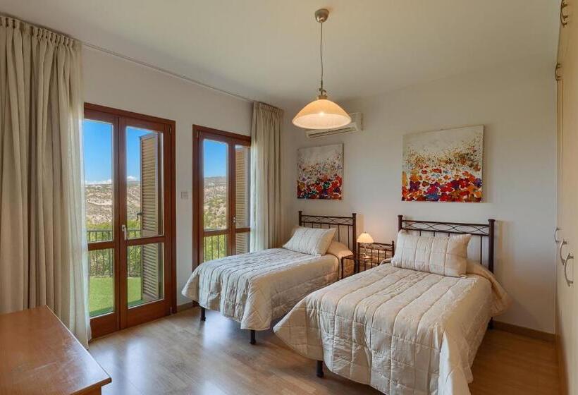 Villa 3 Quartos, Aphrodite Hills Rentals   Junior Villas