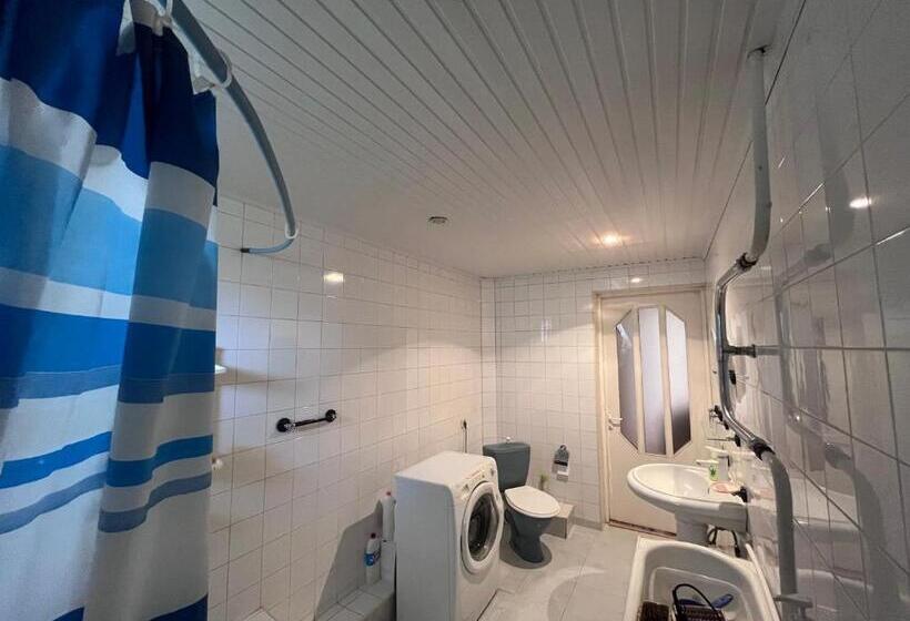 اتاق استاندارد, Apricot Tree B&b