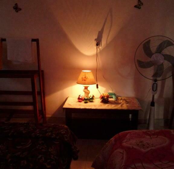 Семейный Номер, Misty View Inn