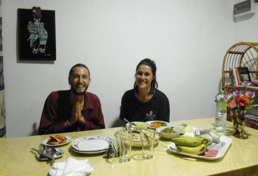 Номер Deluxe, Misty View Inn