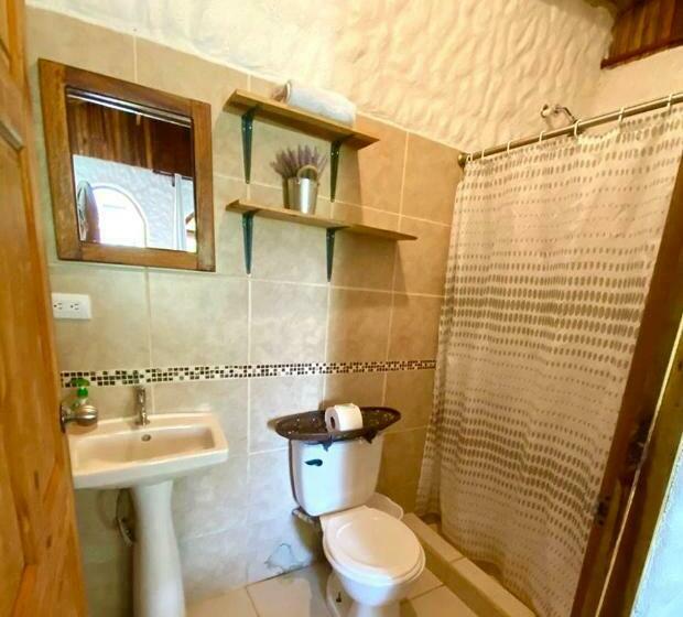 غرفة إقتصادية, Vida Hermosa